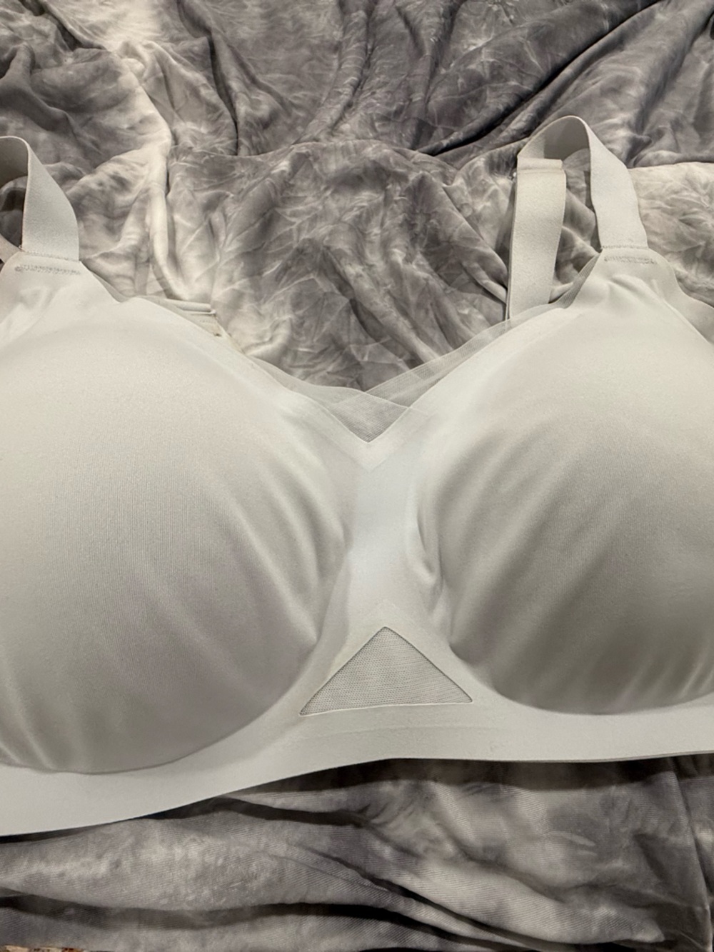 HoneyLove Seamless White Wireless Molded-Cup Bra
